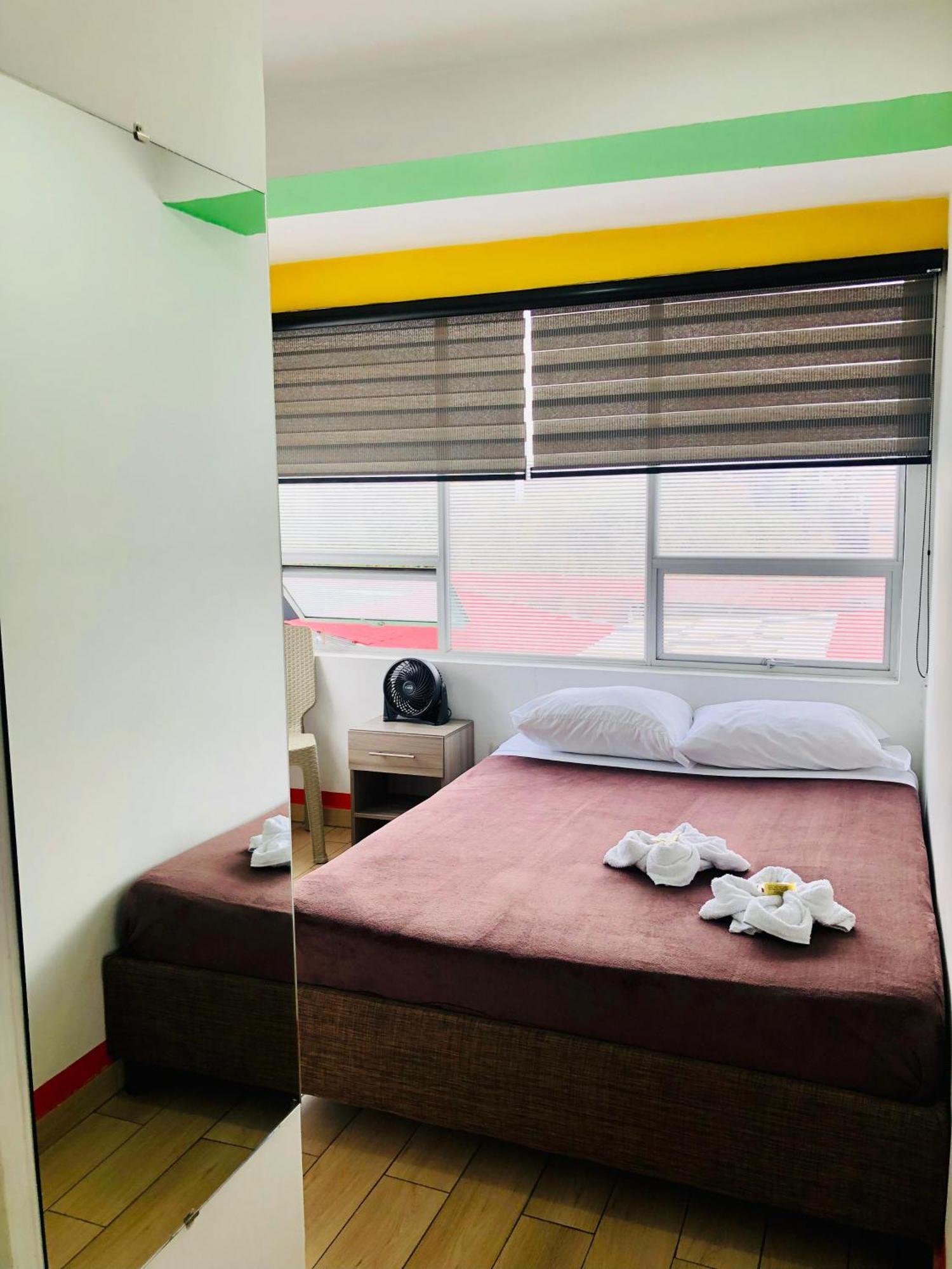 ארמניה Hotel Cafe Color מראה חיצוני תמונה